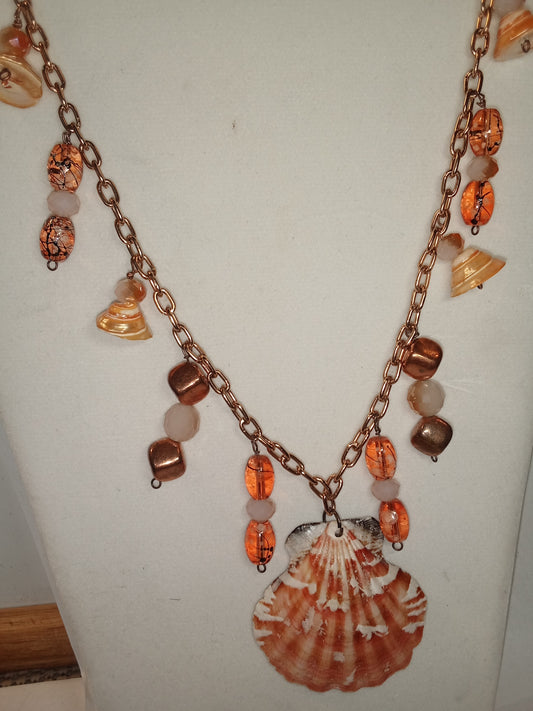 Peachy orange scallop necklace set.