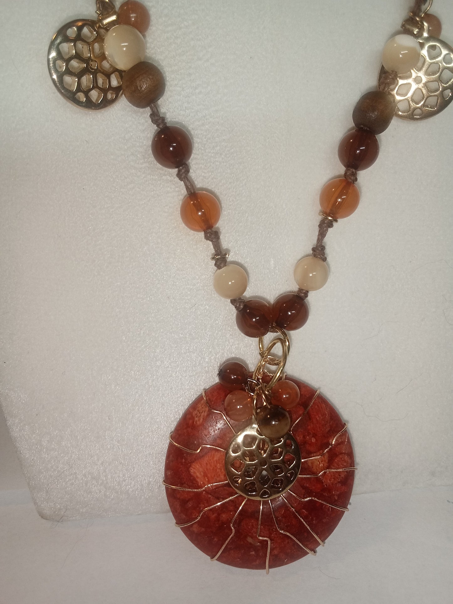 Coral stone doughnut pendant necklace