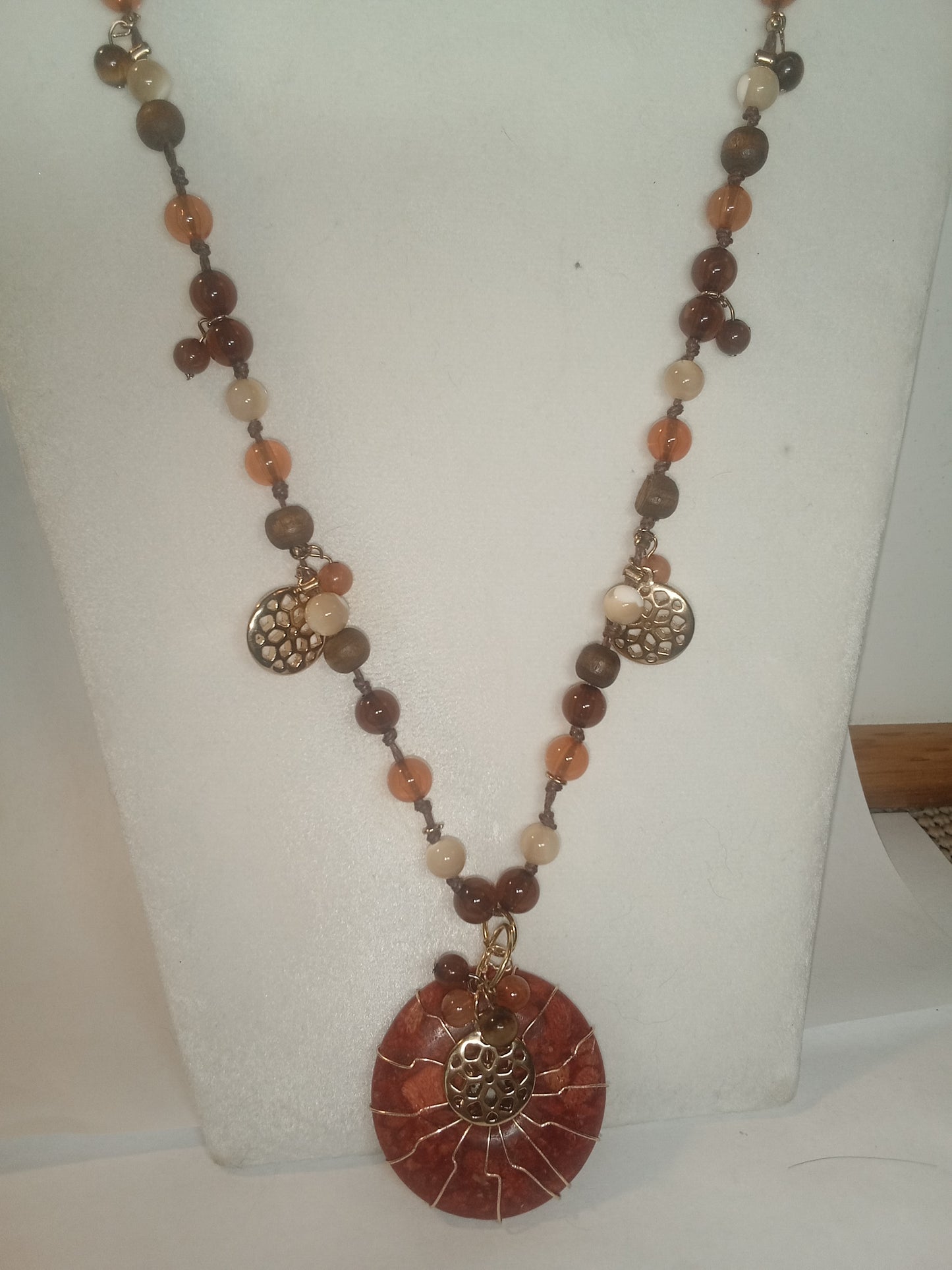 Coral stone doughnut pendant necklace