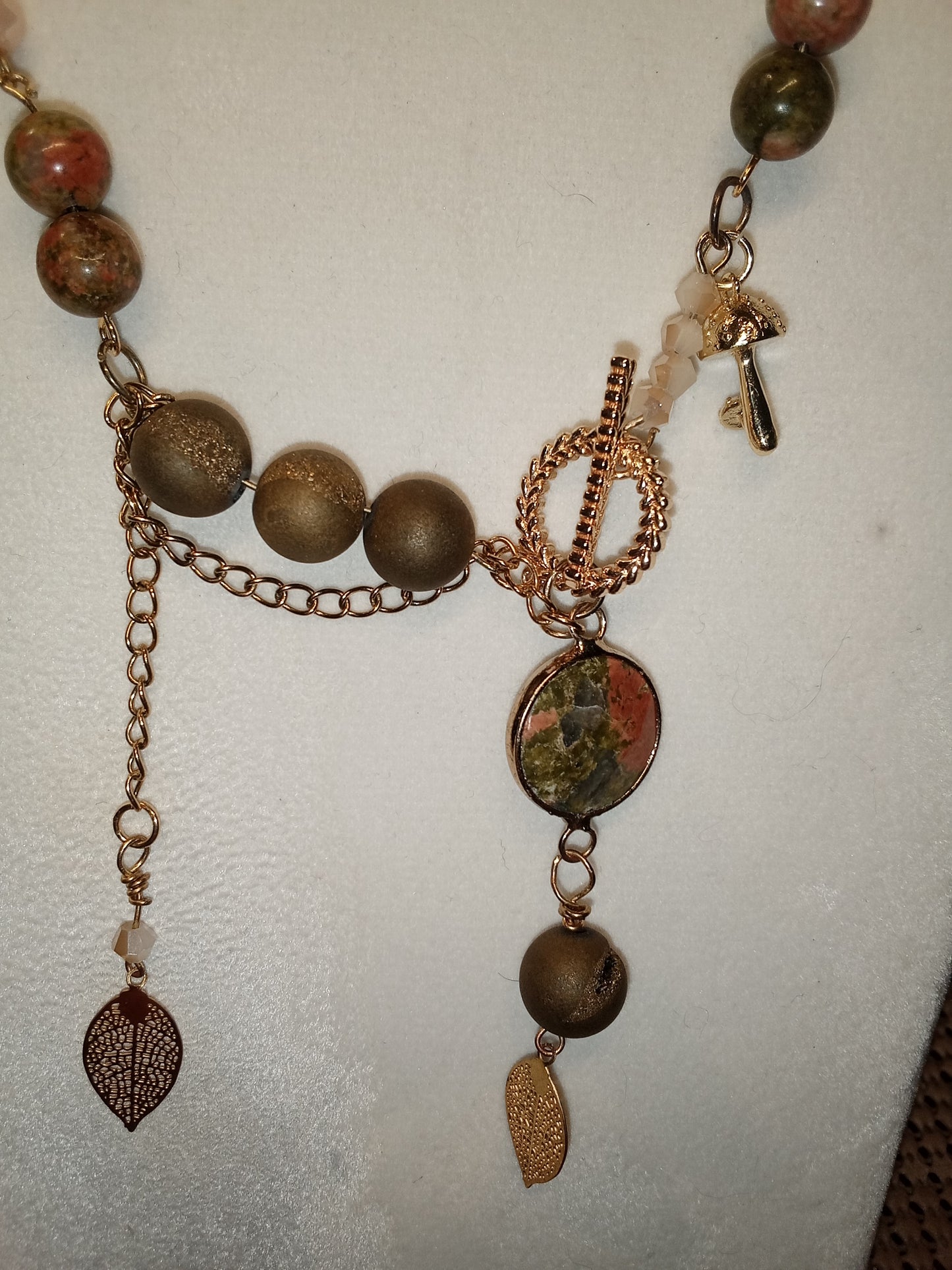 Asymmetrical unakite necklace set