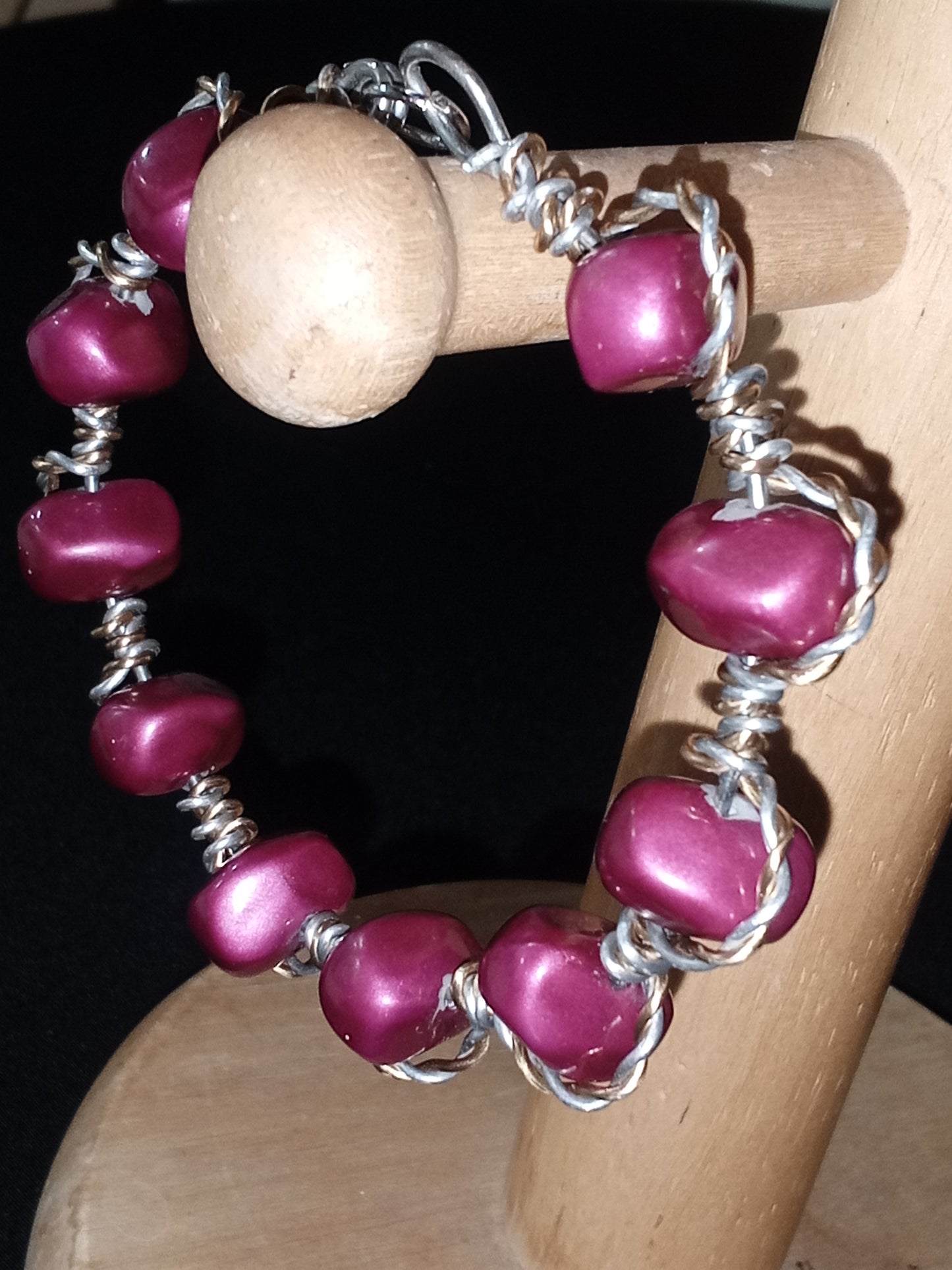 Purple pebble bead with wire twist bracelet