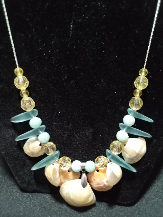 Yellow and peach jingle shell necklace