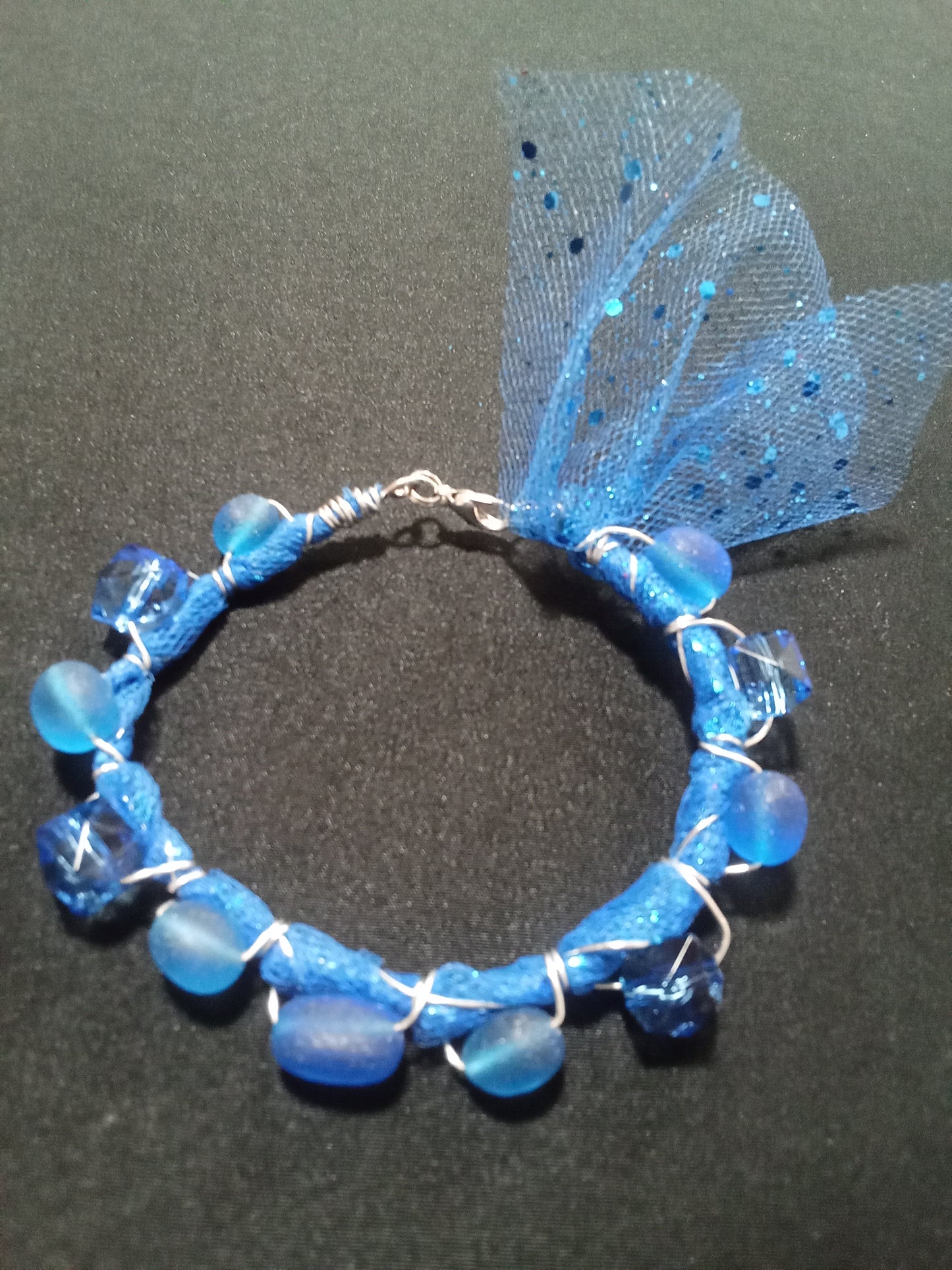 Blue cube fabric mesh bracelet