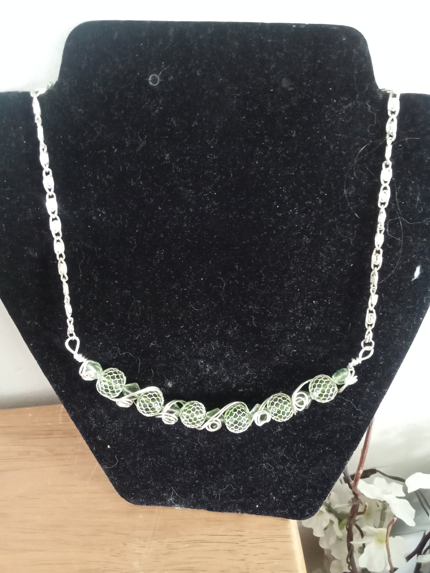 Green wire wrapped bar necklace