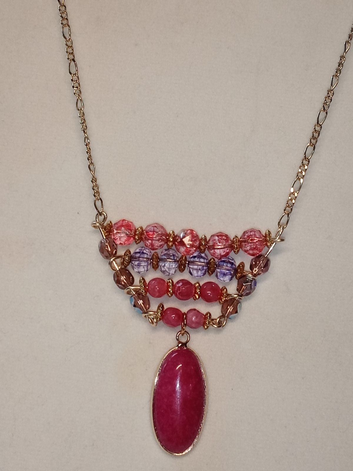 Pink agate pendant necklace